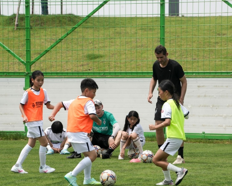 中德青训夏令营南通开营:门兴体系+支云基地全部落地 中德青训夏令营南通开营:门兴体系+支云基地全部落地