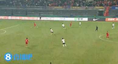 U16国足4-0十人巴林取开门红 帅惟浩双响万项传射 U16国足4-0十人巴林取开门红 帅惟浩双响万项传射